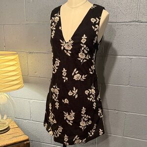 Abercrombie & Fitch Black and Cream Floral Mini Dress